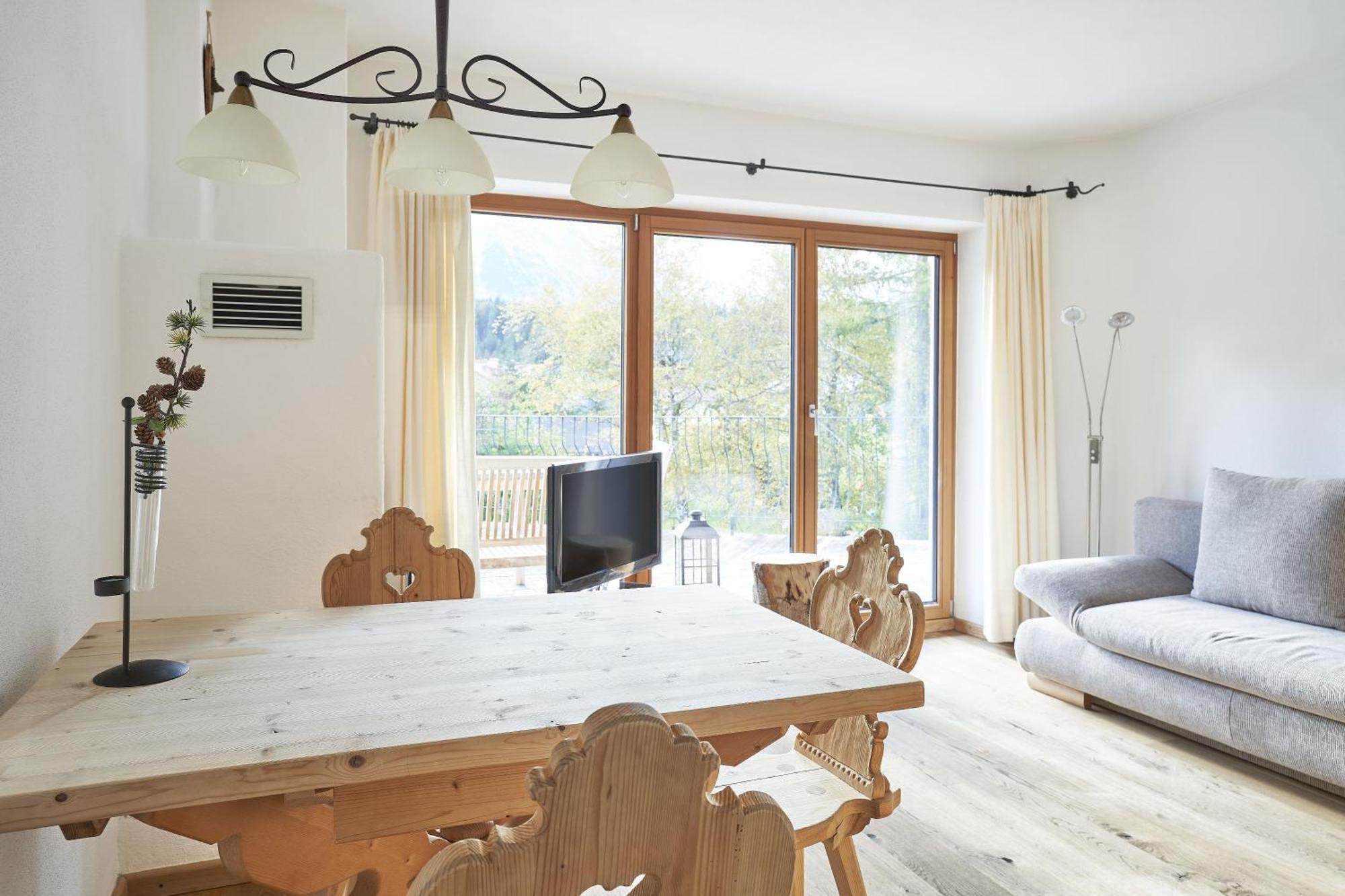 ליוטאש Rosamunde Apartments חדר תמונה